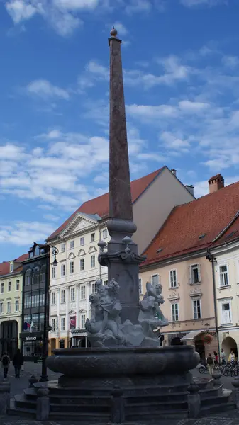 Miły i wesoły miasto Ljubljana, Słowenia — Zdjęcie stockowe