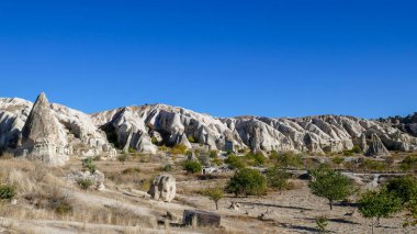 Capppadia dünyanın her yerinden turistlerin geldiği bir yerdir. Türkiye 'nin bu köşesi şık vadiler ve eşsiz manzaraları cezbediyor
