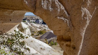 Kapadokya 'da inanılmaz bir vadi, alışılmadık bir rahatlama
