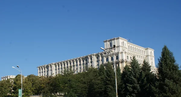 Nice building in Bucharest — Stock Photo, Image