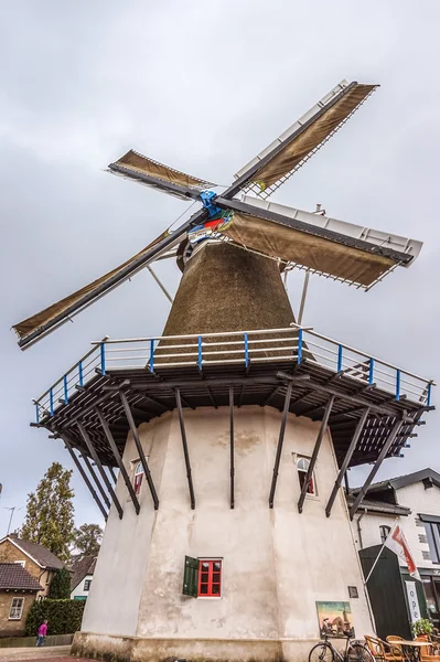 Fully Restored Windmill in Holland — Stock Photo, Image