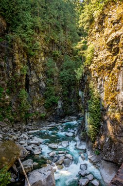 Coquihalla Canyon Rapids'de