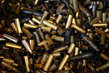 Kurşun mermi yığını