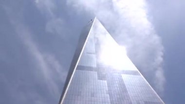 New York'ta yeni dünya ticaret merkezi binası. 911 Memorial Plaza. ABD, New York, 3 Mayıs 2017