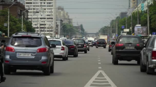 Kiev Ucrânia Junho 2021 Engarrafamento Numa Cidade Grande Hora Ponta — Vídeo de Stock