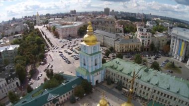 St. Michael 's Altın Kubbeli Manastırı, Kiev