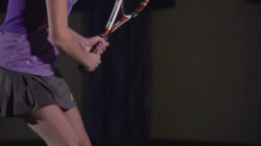 Tenis çekim: Backhand (ağır çekim)