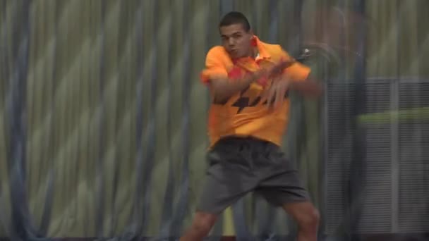 Tennisser in actie — Stockvideo