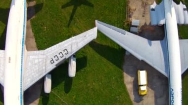 Eski uçak Havacılık Müzesi Kiev