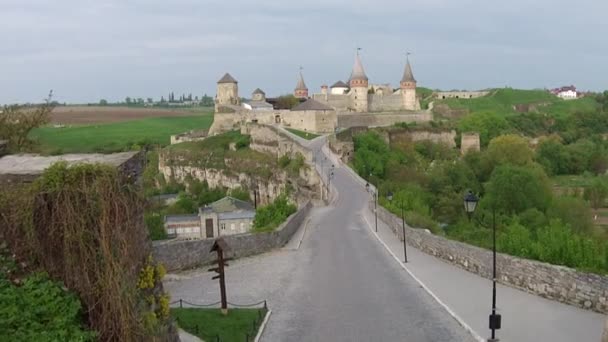 Mittelalterliche Festung (Luftaufnahme) — Stockvideo