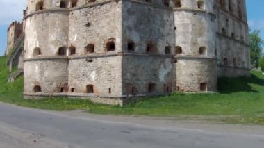 Uçan Ortaçağ Kalesi yakınındaki