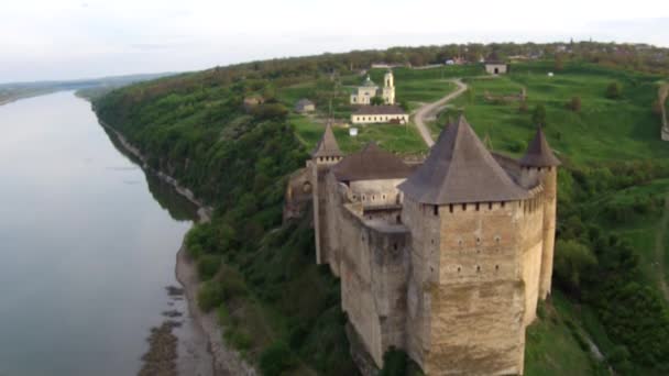 Flying near medieval fortification complex — Stock Video