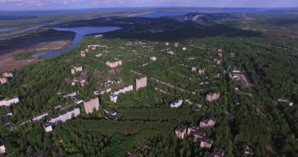 La ciudad abandonada de Pripyat cerca de Chernobyl (Aérea, 4K ) — Vídeo de stock