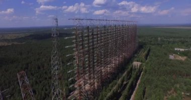 Duga, Chernobyl (Hava, 4k yakınındaki çelik devi)