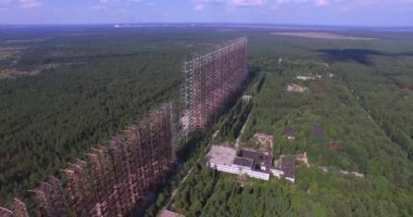 Duga, Chernobyl (Hava, 4k yakınındaki çelik devi)