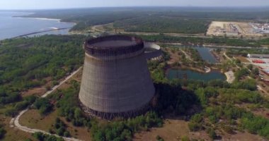 Soğutma kule Chernobyl nükleer enerji santrali (Hava bitmemiş srade)