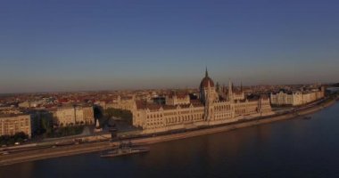 Macaristan Parlamento Binası kaliteli hava görüntülerini Gotik tarzı