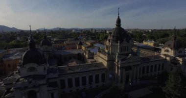 Budapeşte'de açık hava banyosu ve spa, Macaristan (Hava)