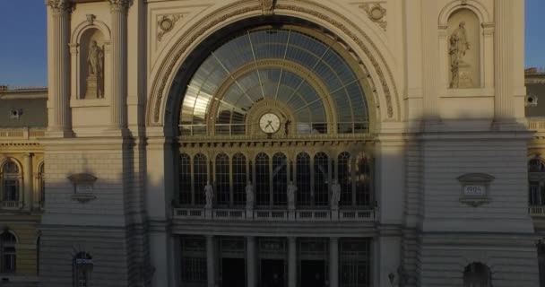 Budapest Keleti trein station (lucht) — Stockvideo