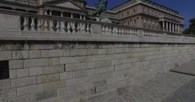 Budapeşte'deki Kraliyet Sarayı veya Buda Kalesi'nin havadan çekilmiş fotoğrafları