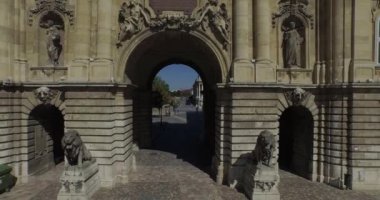Budapeşte'deki Kraliyet Sarayı veya Buda Kalesi'nin havadan çekilmiş fotoğrafları
