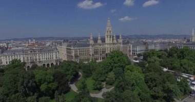 Rathaus Vienna - Belediye Binası, Rathauspark. Havadan Görünüm