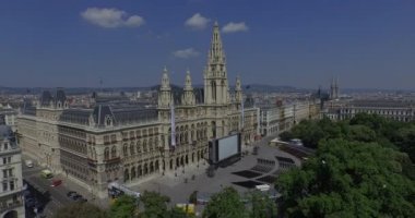 Rathaus Vienna - Belediye Binası, Rathauspark. Havadan Görünüm