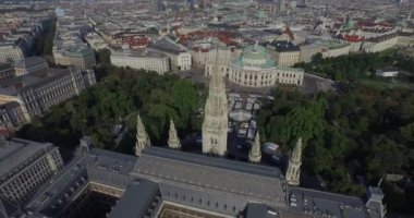 Rathaus Vienna - Belediye Binası, Rathauspark. Havadan Görünüm