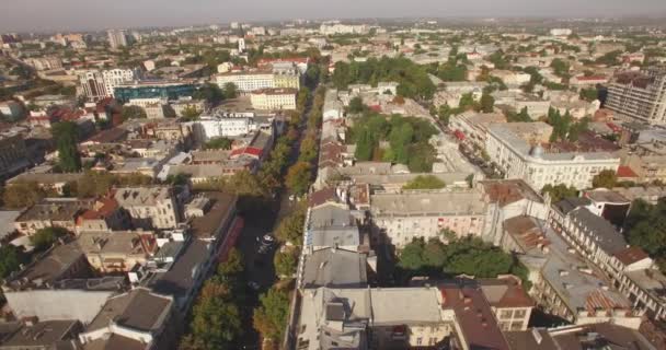 Volare sopra la città di Odessa - città sul Mar Nero — Video Stock