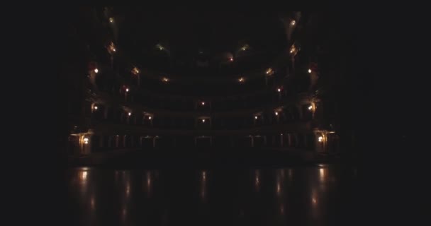 Volare all'interno del Teatro dell'Opera — Video Stock