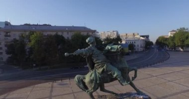 Komutan Bogdan Khmelnitsky kazak Kiev anıt sembolüdür. Hava