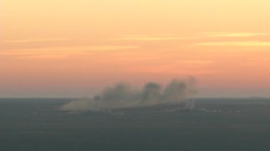 Savaş alanında yangın: ağır topçu bombardımanı