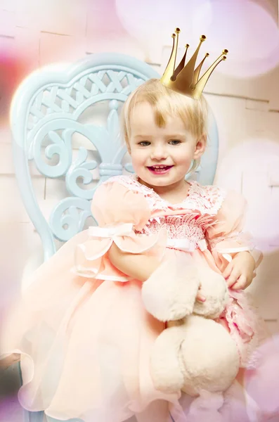 Bella piccola principessa felice — Foto Stock