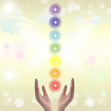 El ve yedi çakralar şifa