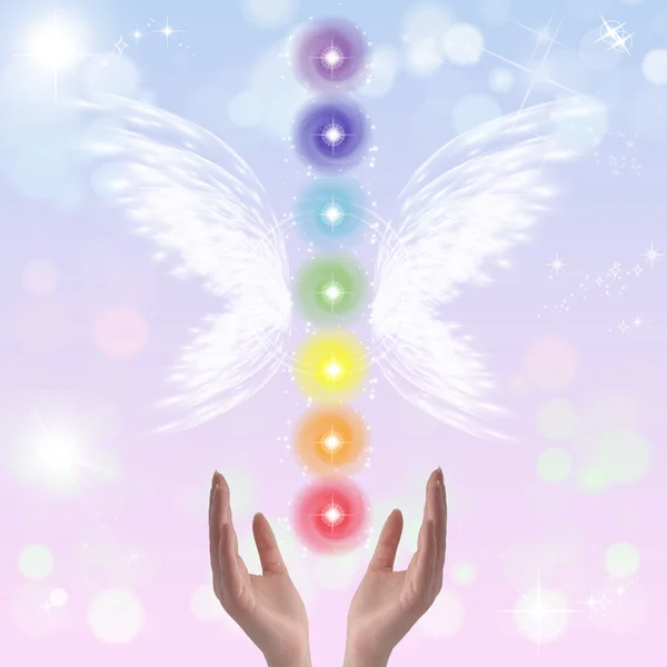 El ve yedi çakralar şifa