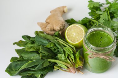 Yeşil smoothie Detoks