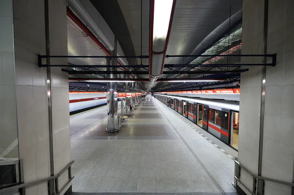Stația de metrou — Fotografie, imagine de stoc