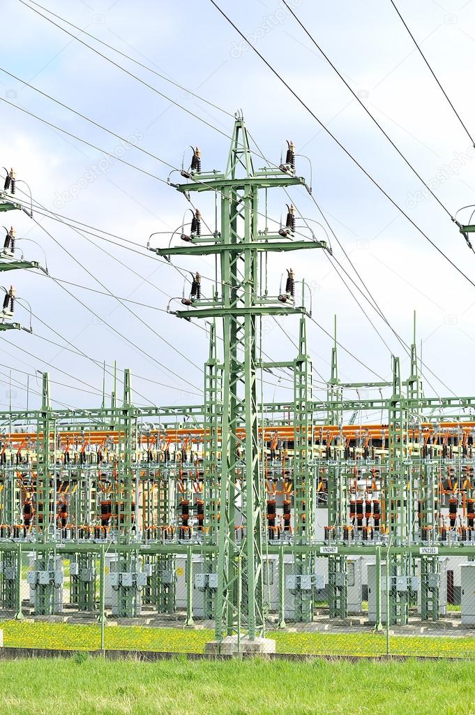 High voltage substation