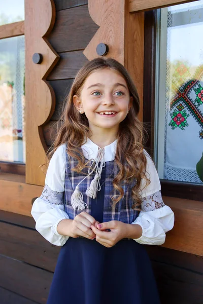 Cute Little Girl Sits Window House — Stock Photo, Image