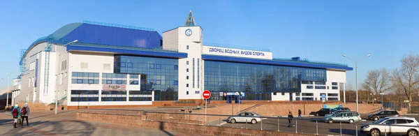 Gomel, Bielorrusia - 28 de marzo de 2016: Palacio de deportes acuáticos. Construido en 2009... 2013 —  Fotos de Stock