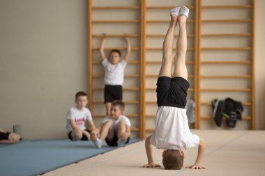 Gomel, Belarus - 30 Nisan 2016: spor tarihi 2005-2006 freestyle içinde kız ve erkek çocuklar arasında.
