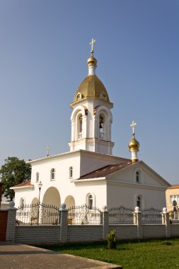 Turov, Belarus - 28 Haziran 2013: Aziz Cyril Katedrali ve Lavrenti, Turov 28 Haziran 2013 yılında kasaba Turov, Beyaz Rusya'nın