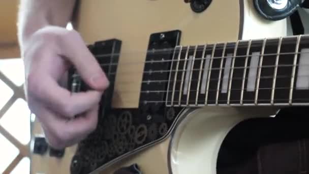 Six string electric guitar man playing notes — Stock Video