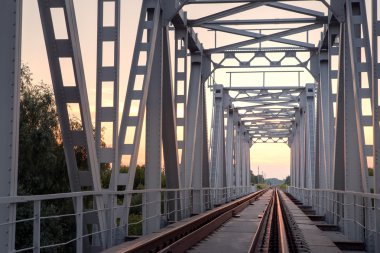 Tren.
