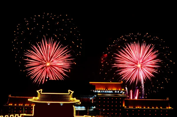 Mooie Nieuwjaar viering Fireworks Stockfoto