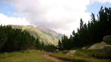 güzel manzara hiking yürüyüşçü