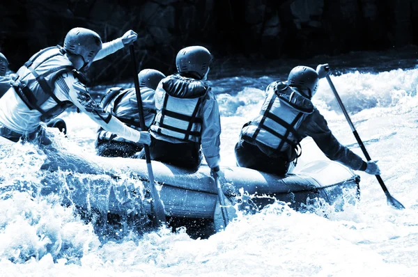 River Rafting-extrém és szórakoztató sport — Stock Fotó