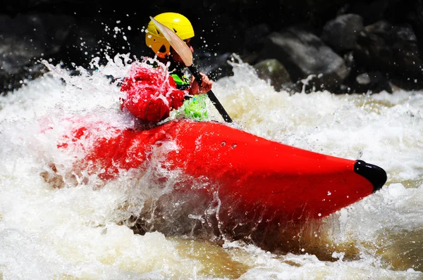 White water kayaking as extreme and fun sport — Stock Photo, Image