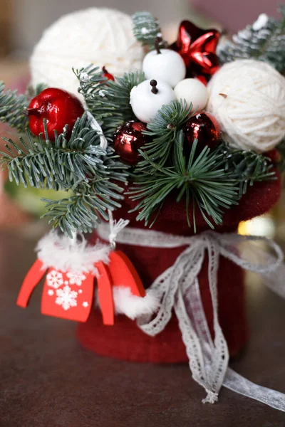 Christmas Tree Decorations Table — Stock Photo, Image
