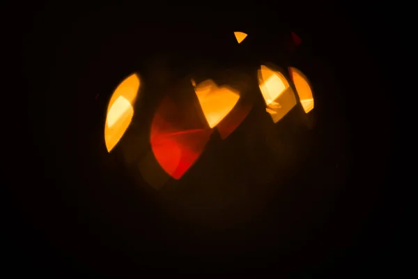 Gece şehrinin ışıkları